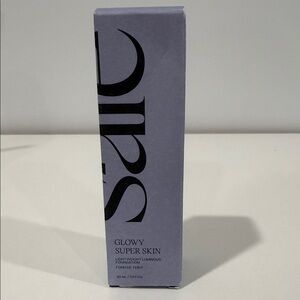 Saie Glowy Super Skin Foundation - shade 6